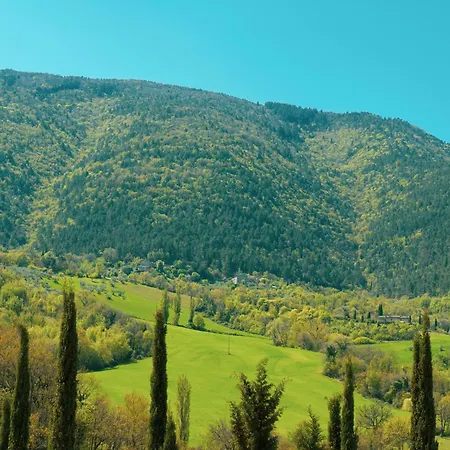 In Umbria Near Assisi, Cleaning Included Дом отдыха